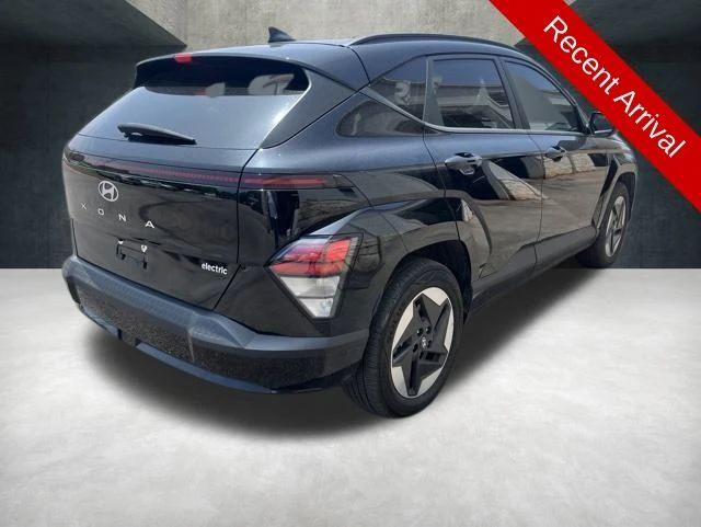 Elder Mitsubishi