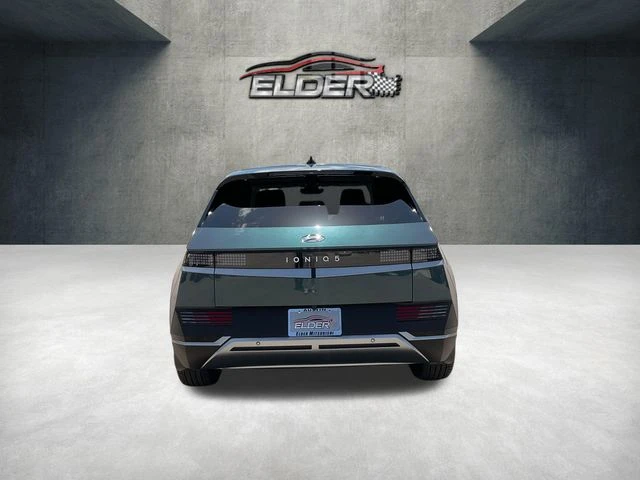 Elder Mitsubishi