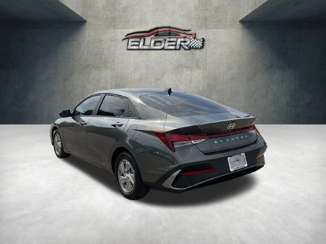 Elder Mitsubishi