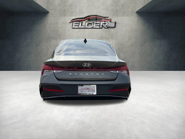 Elder Mitsubishi