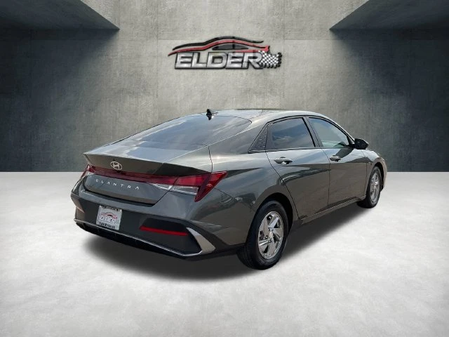 Elder Mitsubishi