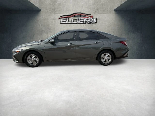 Elder Mitsubishi