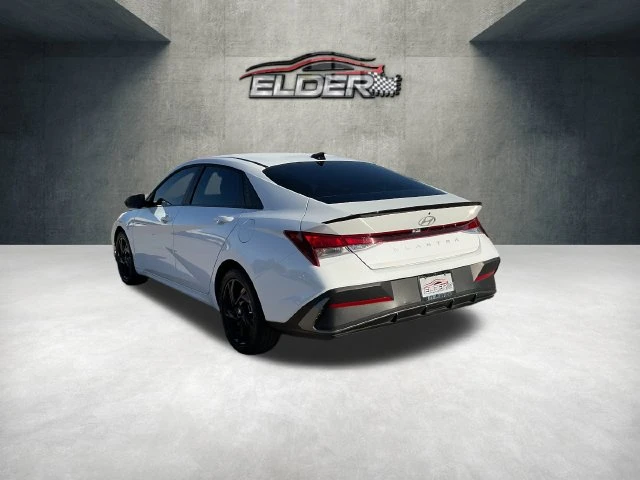 Elder Mitsubishi