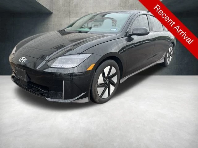 Used 2024 Hyundai IONIQ 6 SE with VIN KMHM24AA2RA070676 for sale in Cedar Park, TX