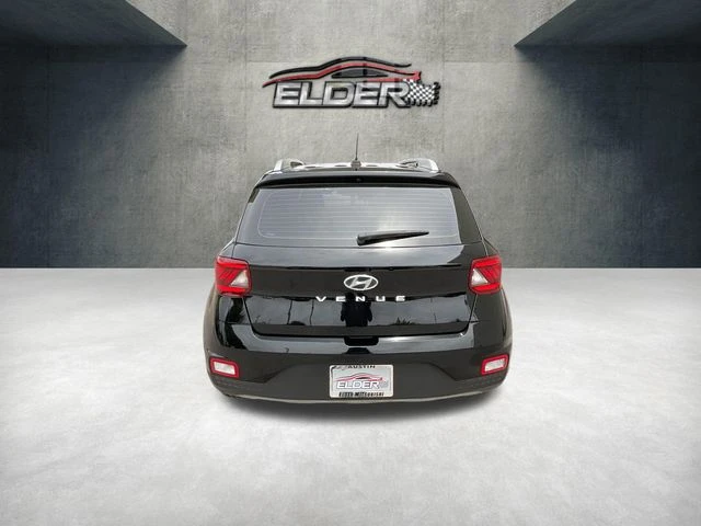 Elder Mitsubishi