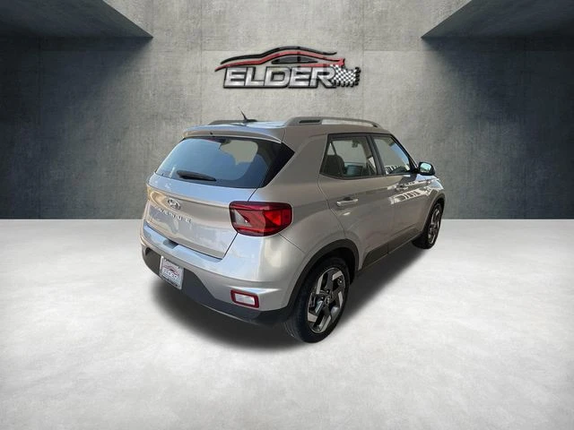 Elder Mitsubishi