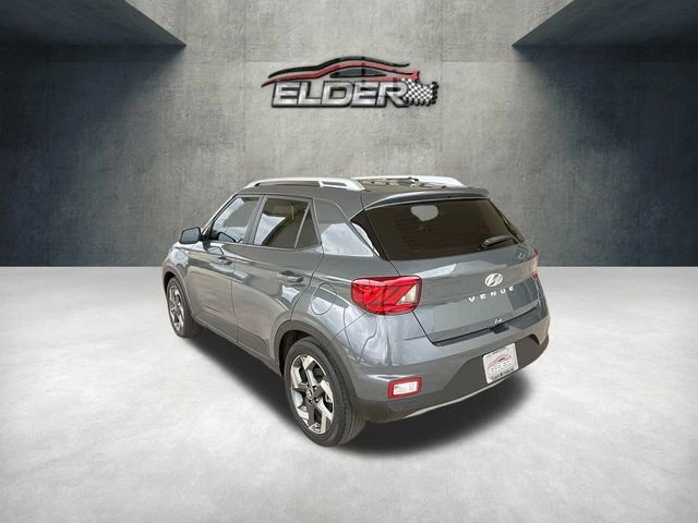 Elder Mitsubishi