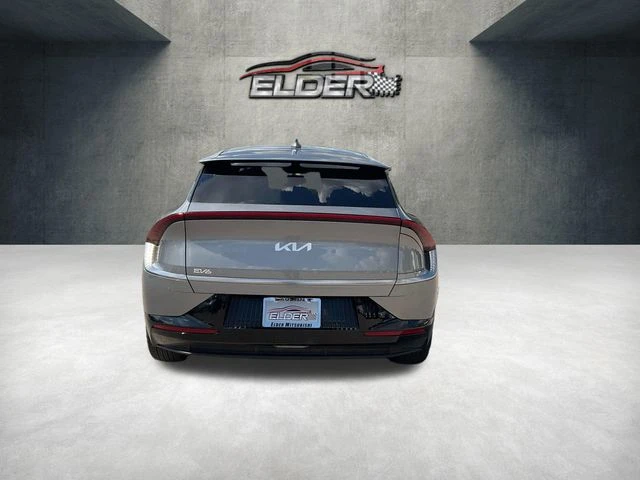 Elder Mitsubishi