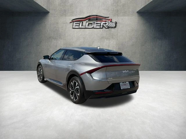 Elder Mitsubishi