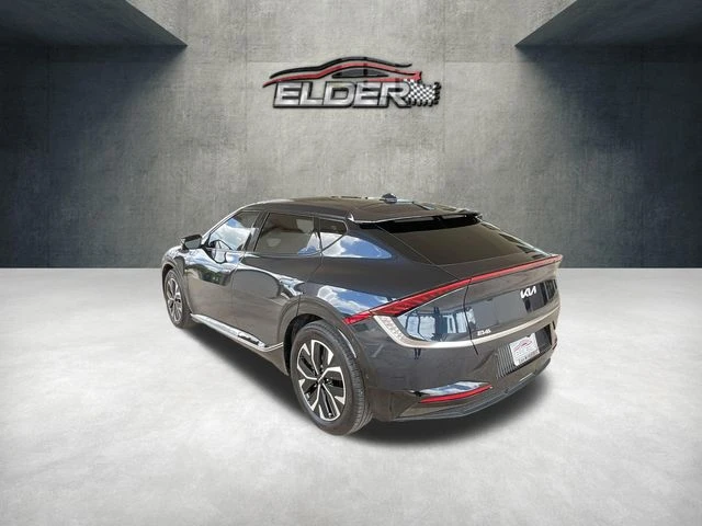 Elder Mitsubishi