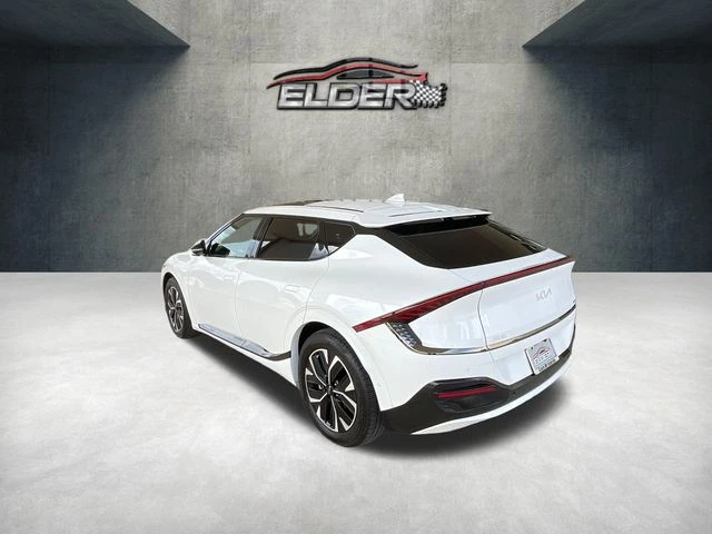 Elder Mitsubishi