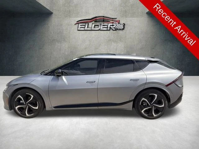 Elder Mitsubishi