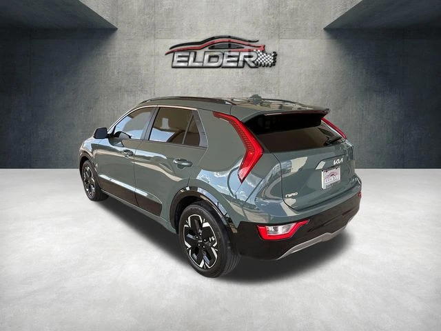 Elder Mitsubishi