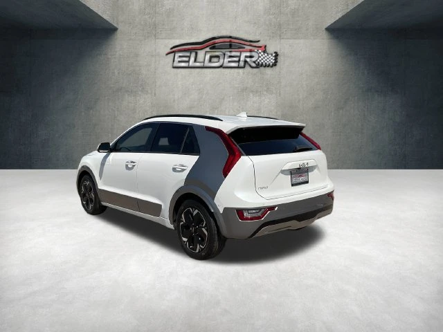 Elder Mitsubishi