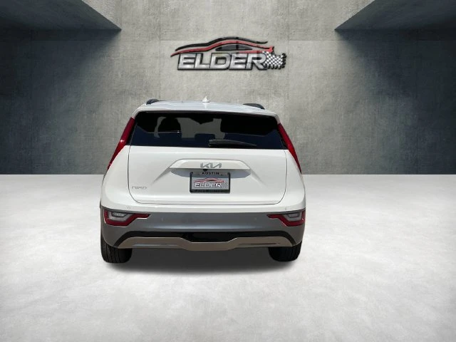 Elder Mitsubishi