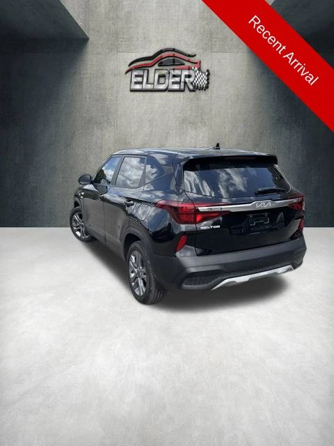 Elder Mitsubishi