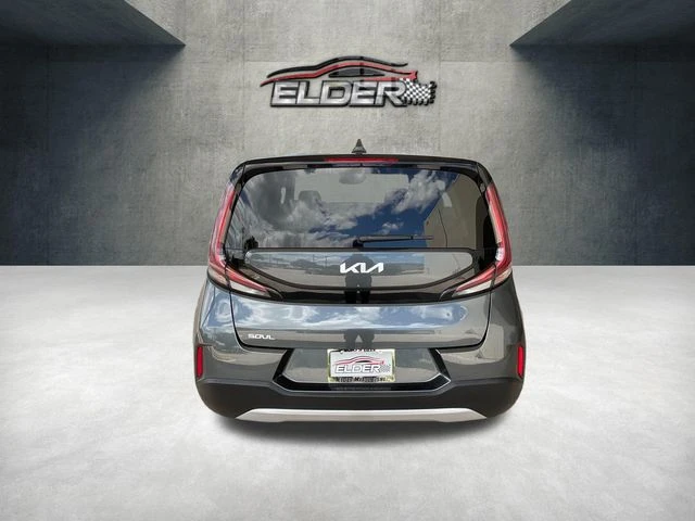 Elder Mitsubishi