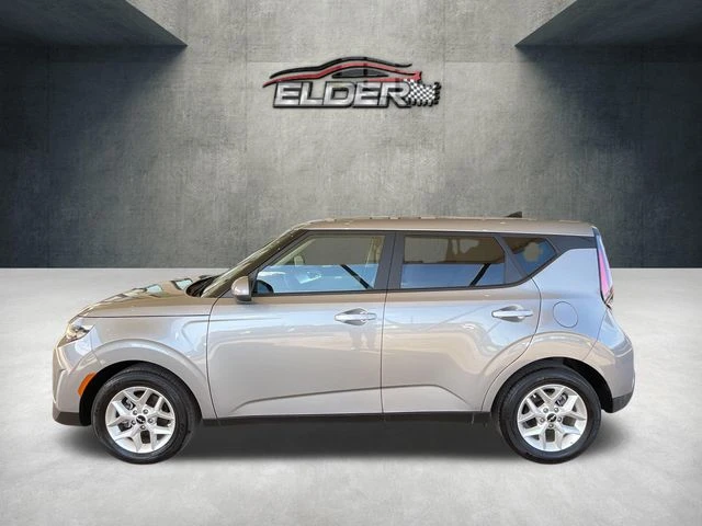 Elder Mitsubishi