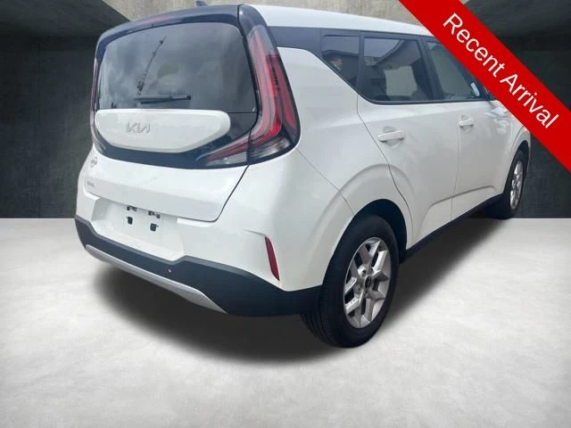 Elder Mitsubishi