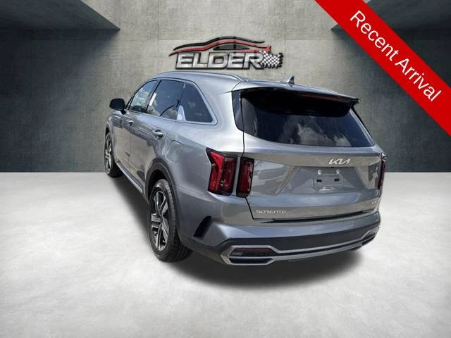 Elder Mitsubishi