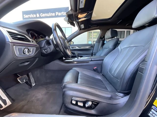 2019 BMW 7 Series 740i - Photo 11