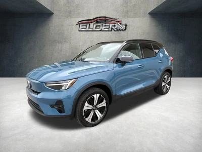 2023 Volvo XC40