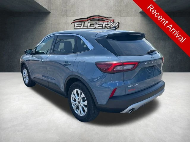 Elder Mitsubishi