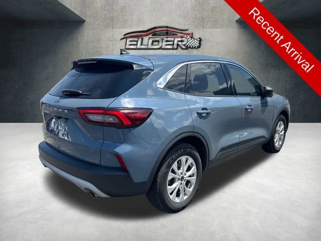 Elder Mitsubishi