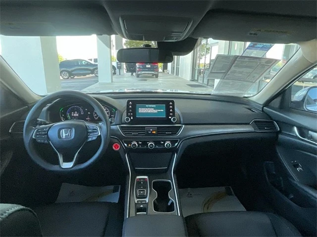 Elder Mitsubishi