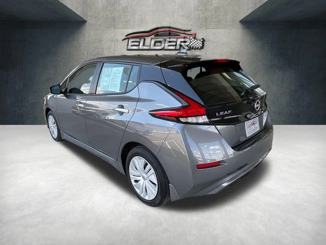 Elder Mitsubishi