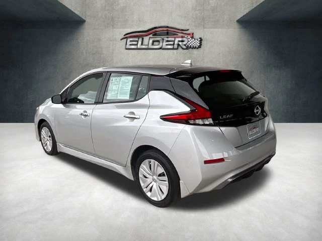 Elder Mitsubishi