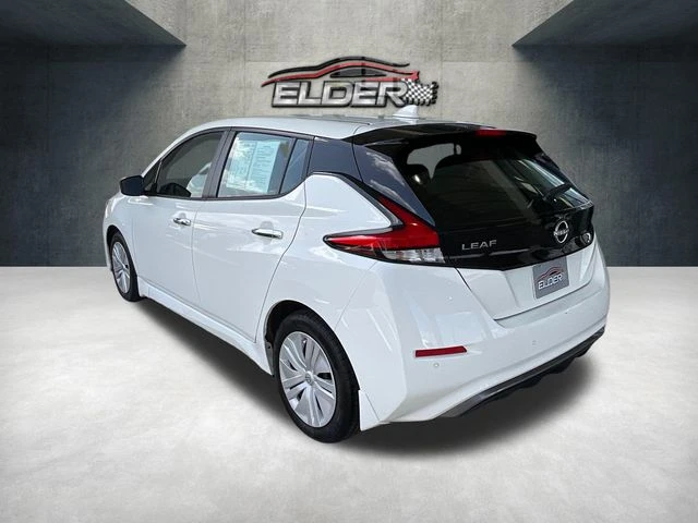 Elder Mitsubishi