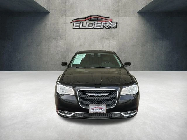 2021 Chrysler 300