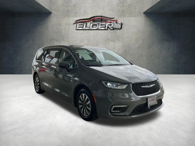 Elder Mitsubishi