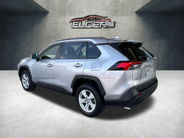 Elder Mitsubishi