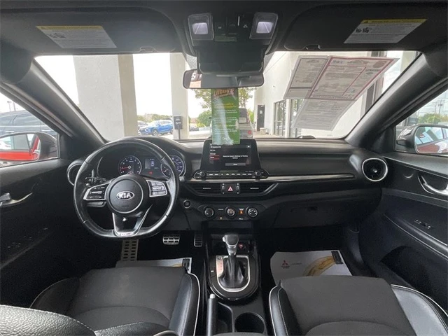 Elder Mitsubishi