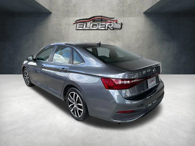 Elder Mitsubishi
