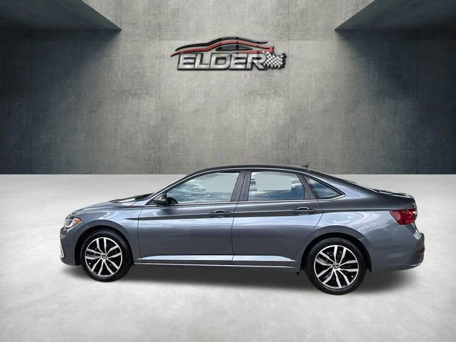 Elder Mitsubishi