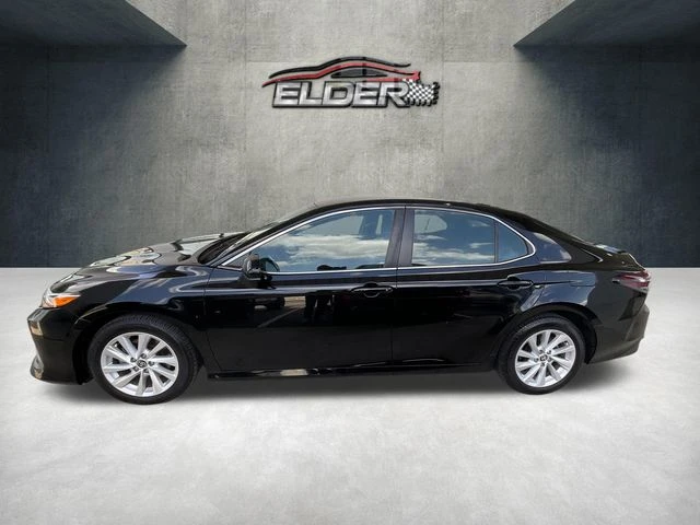 Elder Mitsubishi