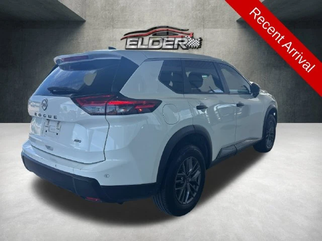 Elder Mitsubishi