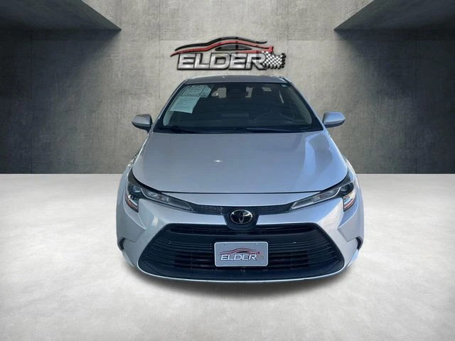Elder Mitsubishi
