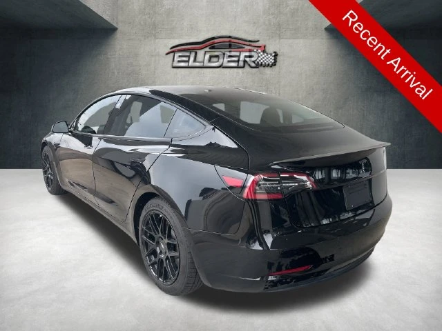Elder Mitsubishi