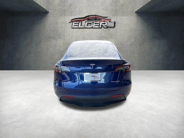 Elder Mitsubishi
