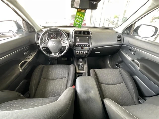 Elder Mitsubishi