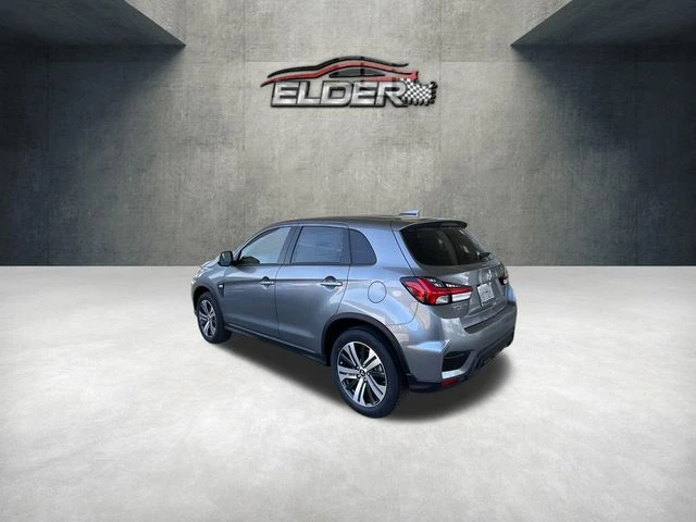 Elder Mitsubishi