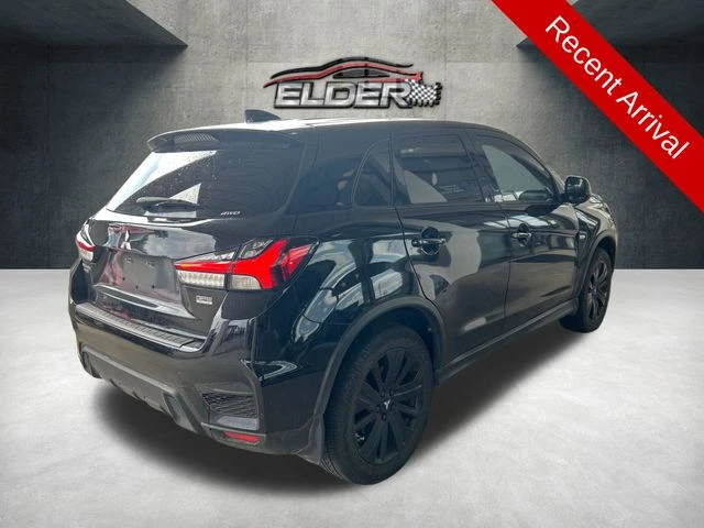 Elder Mitsubishi