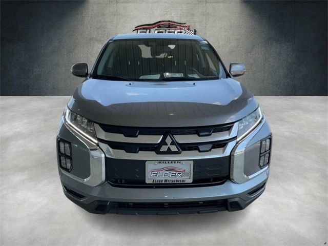 Elder Mitsubishi