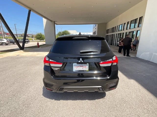 Elder Mitsubishi