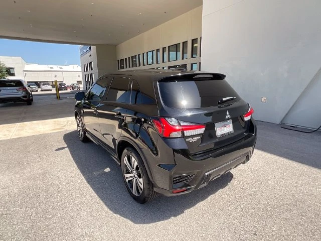 Elder Mitsubishi