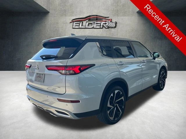 Elder Mitsubishi
